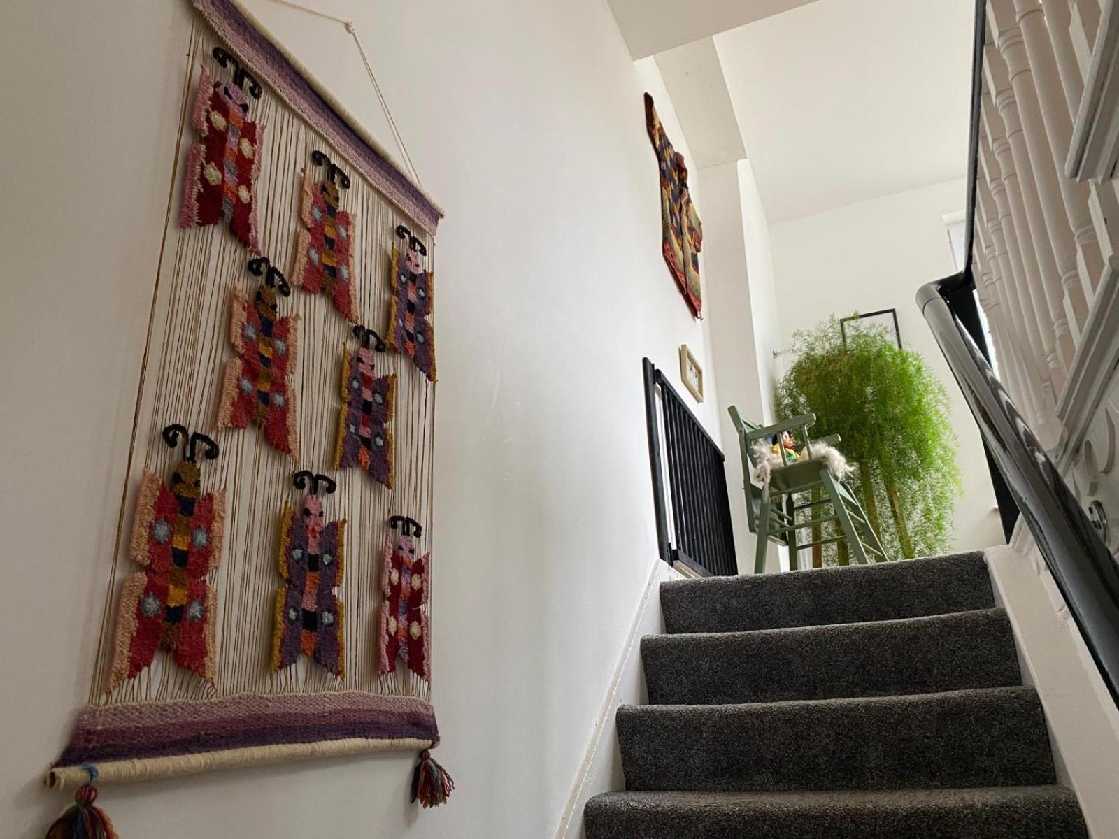 True Colours Apartment In Central Location Bangor  Luaran gambar
