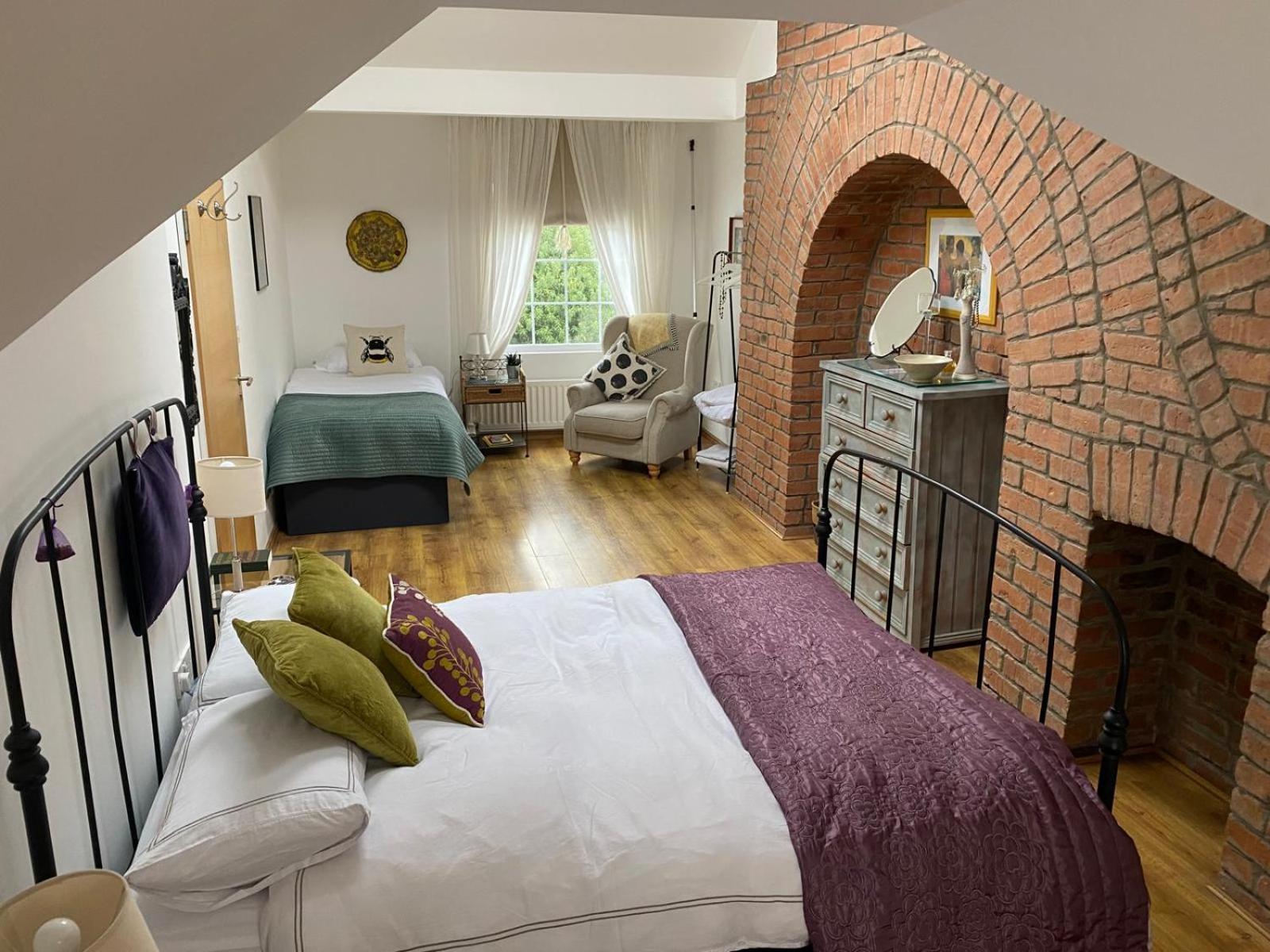 True Colours Apartment In Central Location Bangor  Luaran gambar